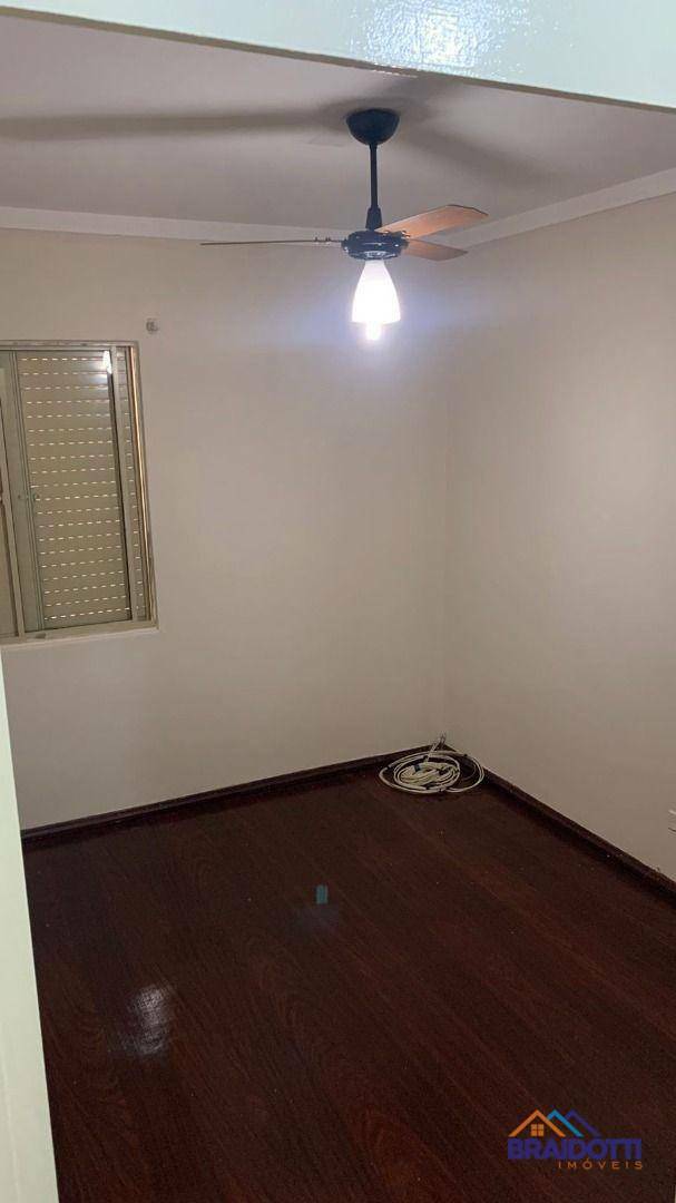 Apartamento à venda com 3 quartos, 90m² - Foto 5