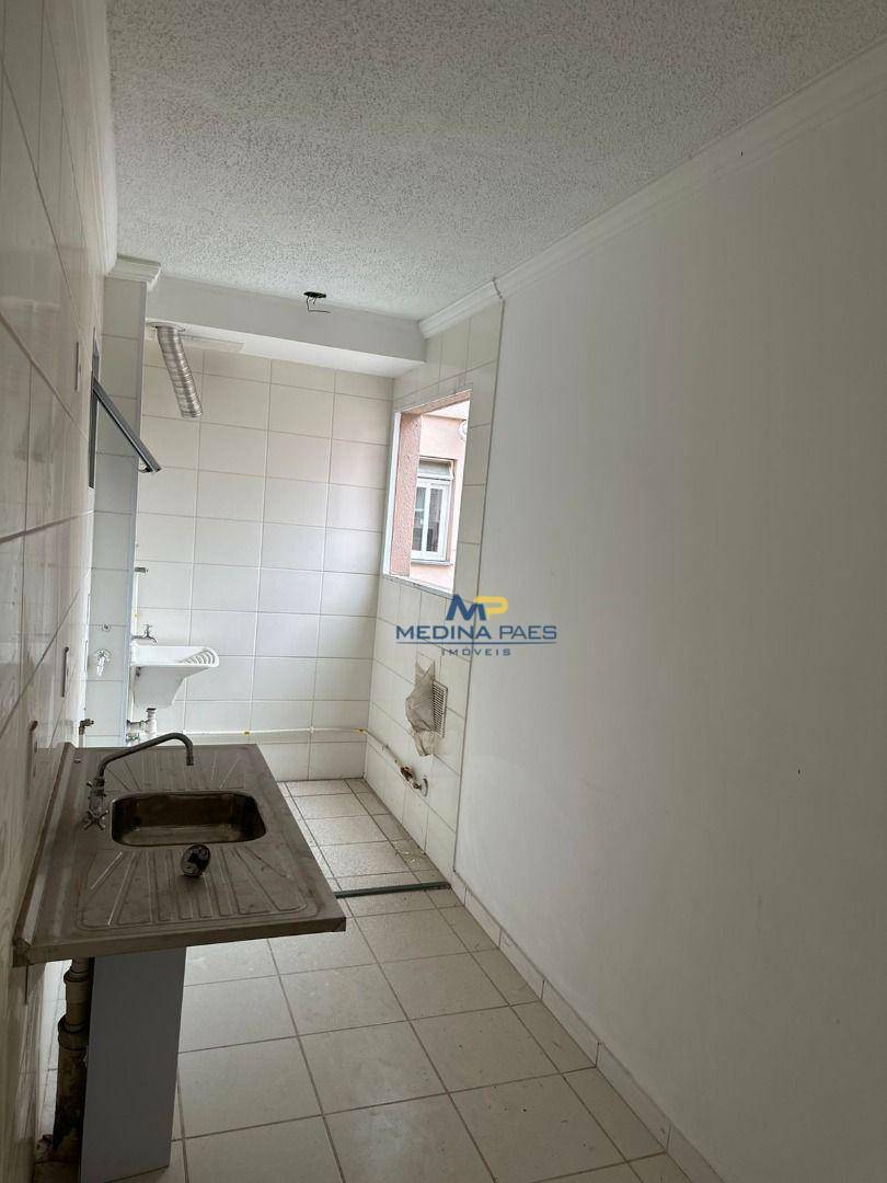 Apartamento à venda com 2 quartos, 40m² - Foto 5