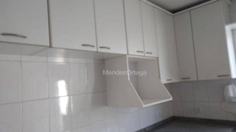 Casa à venda com 3 quartos, 200m² - Foto 14