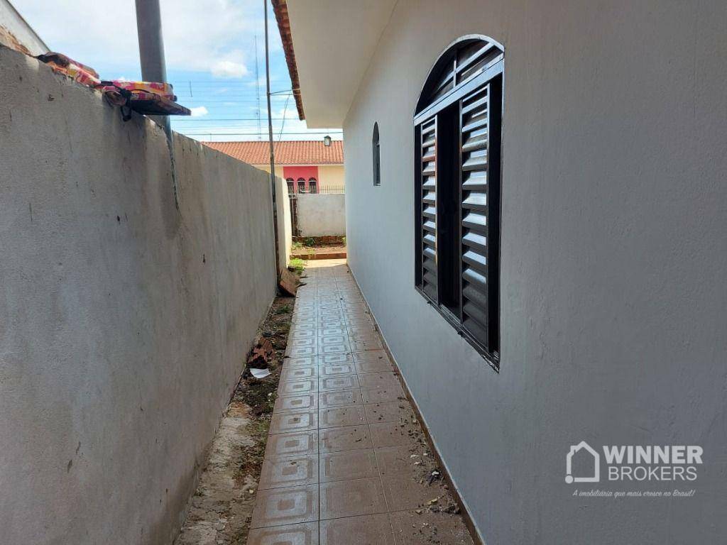 Casa à venda com 4 quartos, 180m² - Foto 12