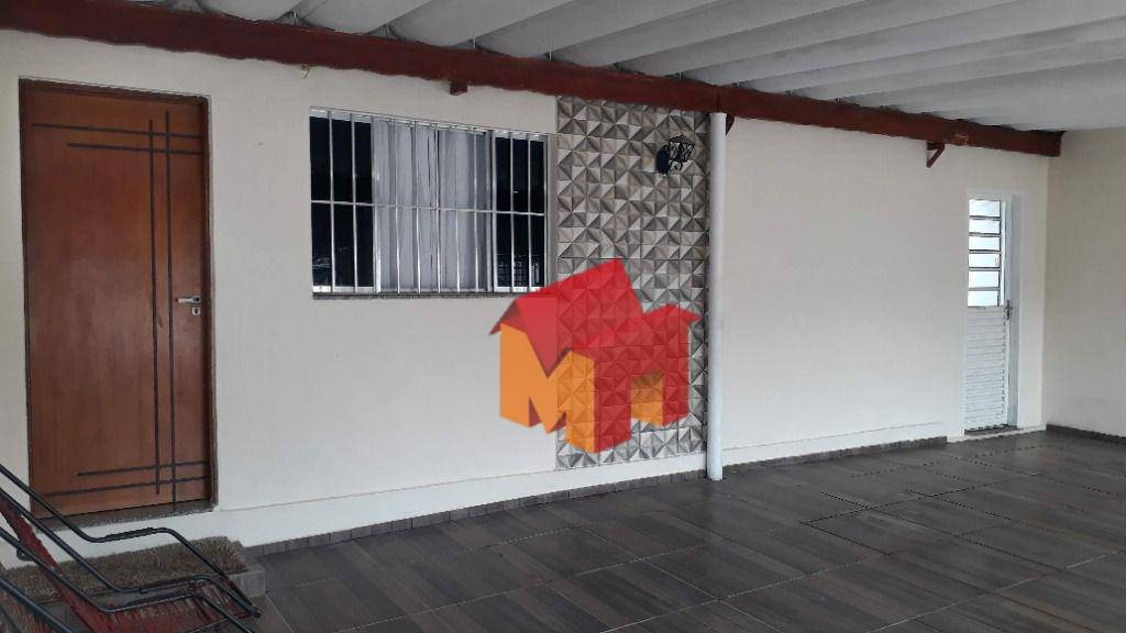 Casa à venda com 4 quartos, 178m² - Foto 1