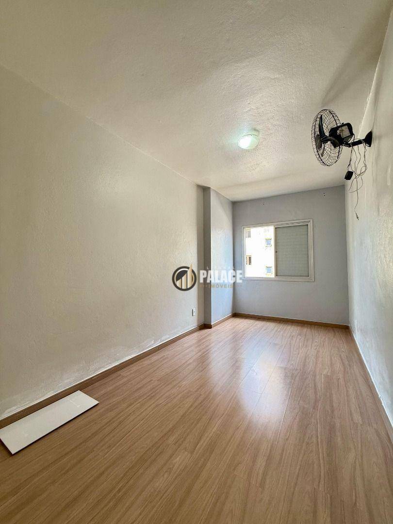 Apartamento à venda com 2 quartos, 63m² - Foto 4