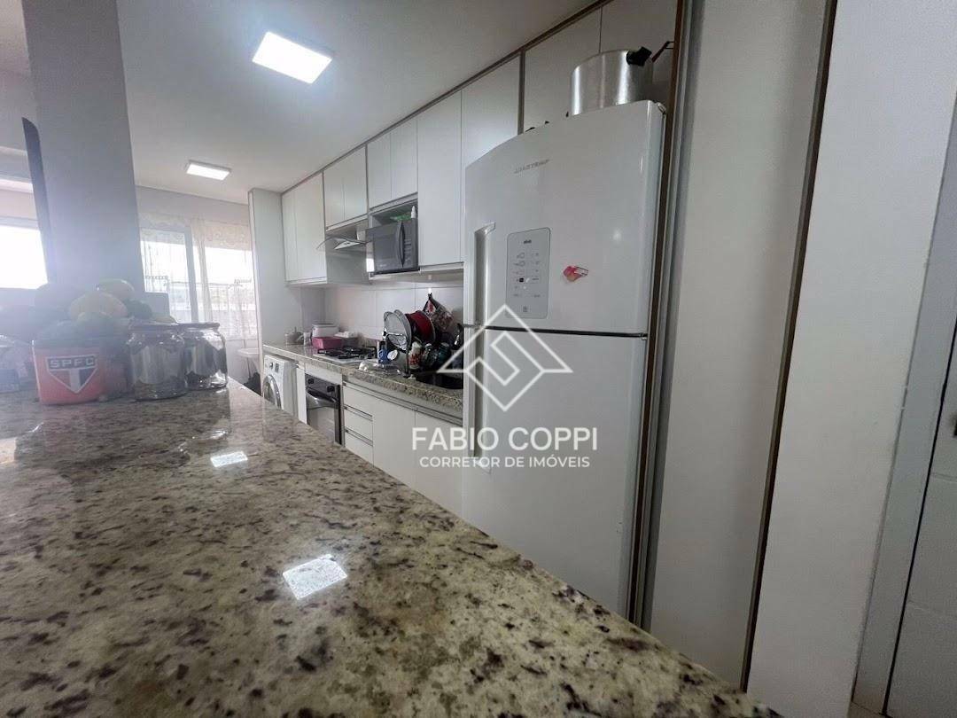 Apartamento à venda com 2 quartos, 74m² - Foto 5