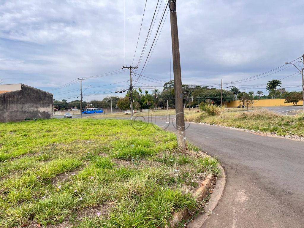 Terreno, 703 m² - Foto 1