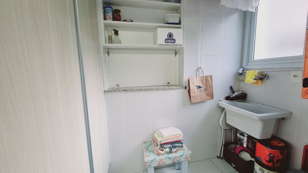 Apartamento à venda com 2 quartos, 83m² - Foto 26