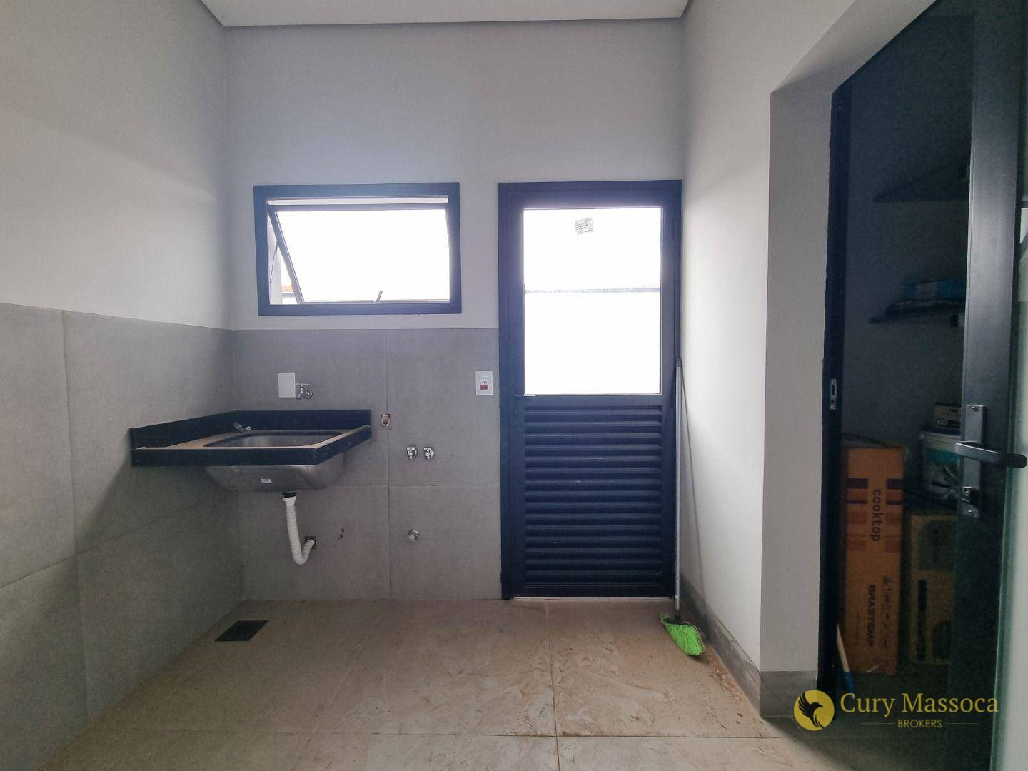 Casa de Condomínio à venda com 4 quartos, 306m² - Foto 54