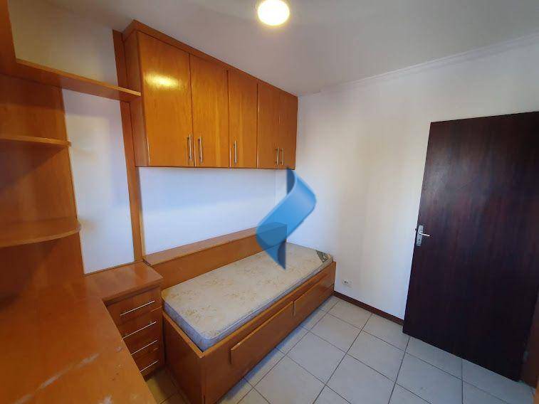 Apartamento à venda com 3 quartos, 135m² - Foto 16