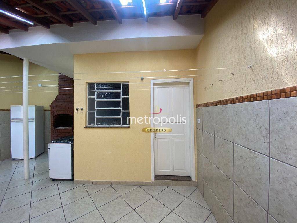 Sobrado à venda com 3 quartos, 240m² - Foto 18