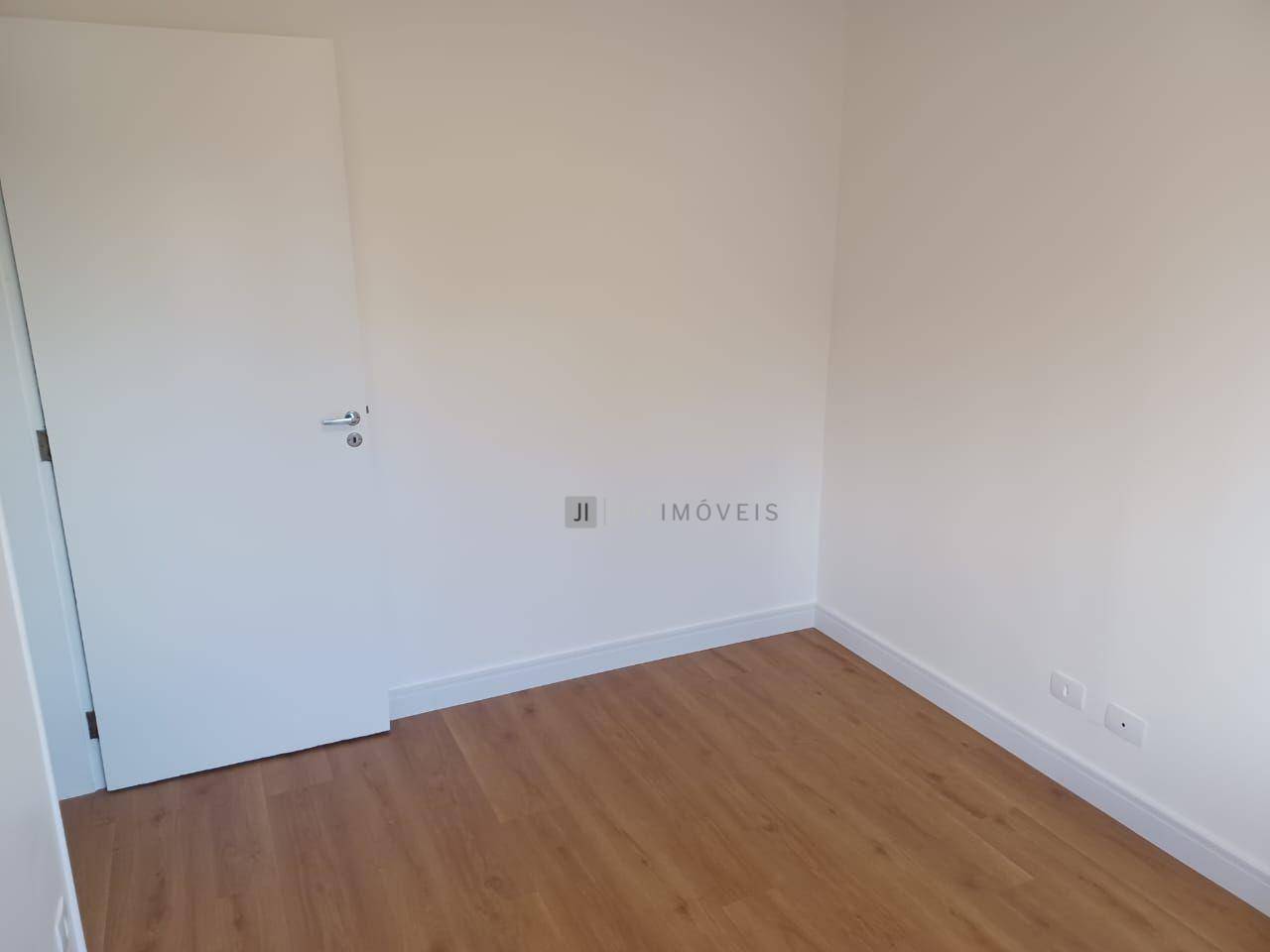 Apartamento para alugar com 4 quartos, 96m² - Foto 9