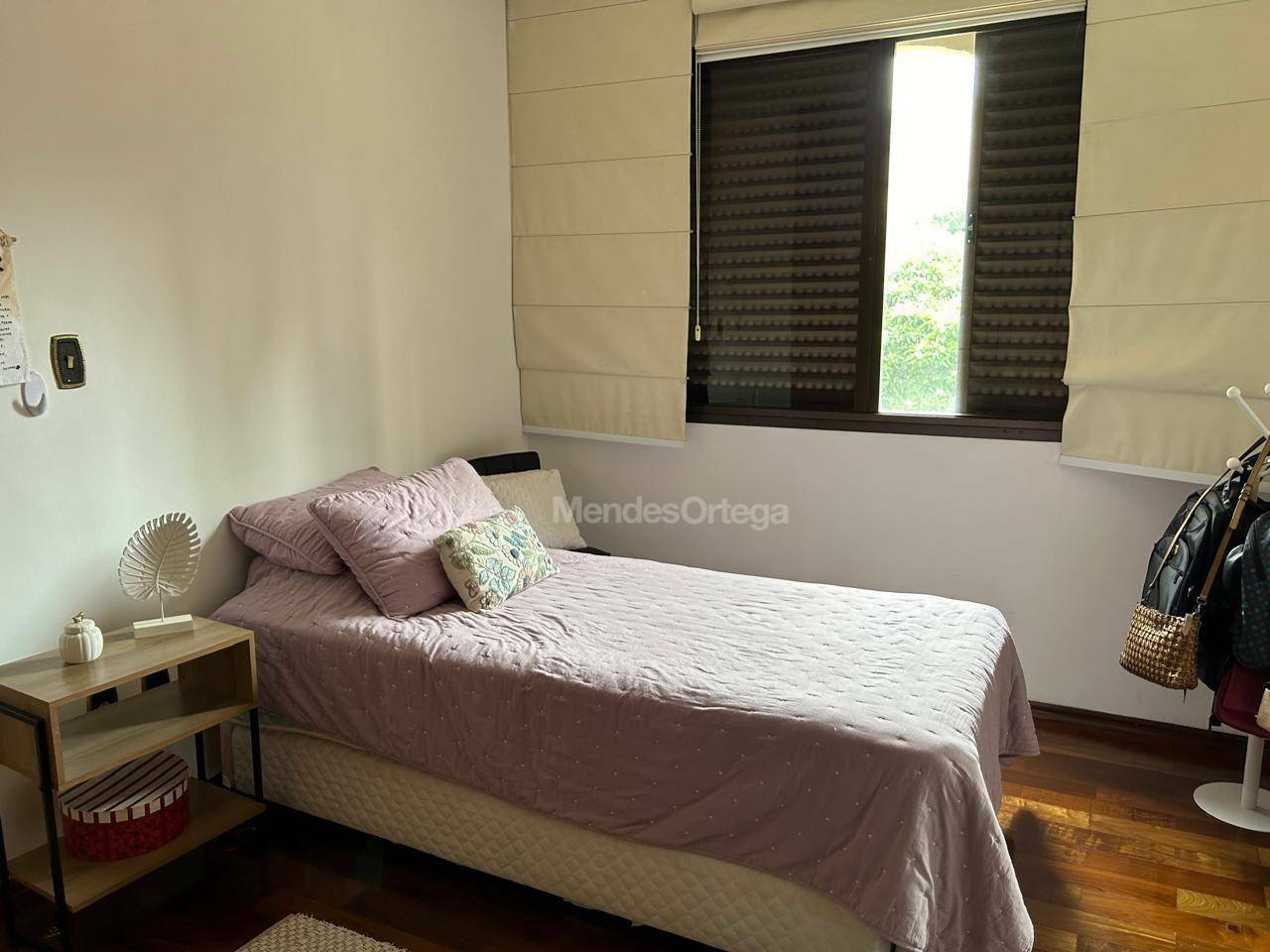 Apartamento à venda com 3 quartos, 183m² - Foto 23