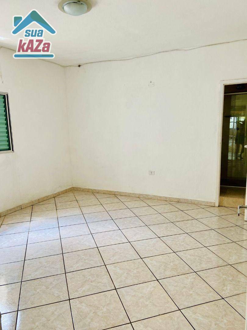 Casa à venda com 4 quartos, 203m² - Foto 14