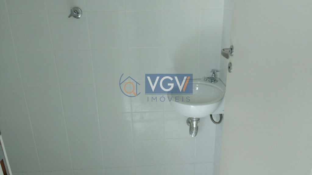 Apartamento à venda com 3 quartos, 90m² - Foto 13