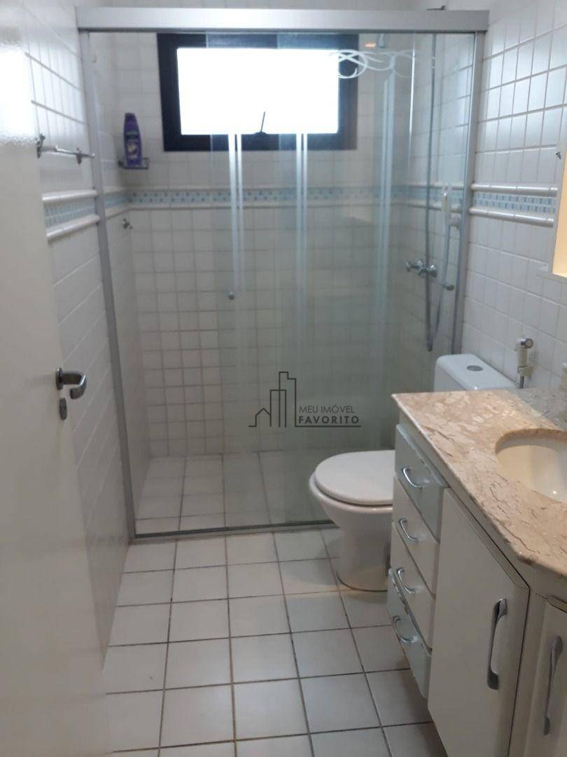 Apartamento para alugar com 3 quartos, 180m² - Foto 21