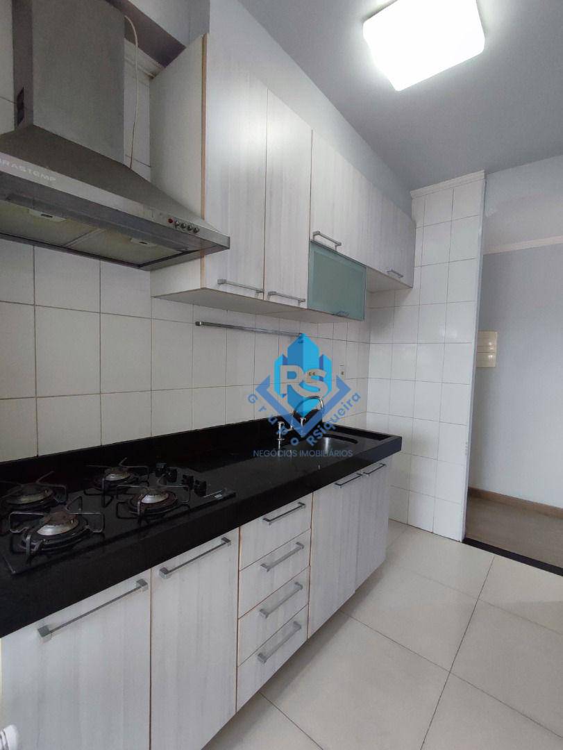 Apartamento para alugar com 2 quartos, 57m² - Foto 12