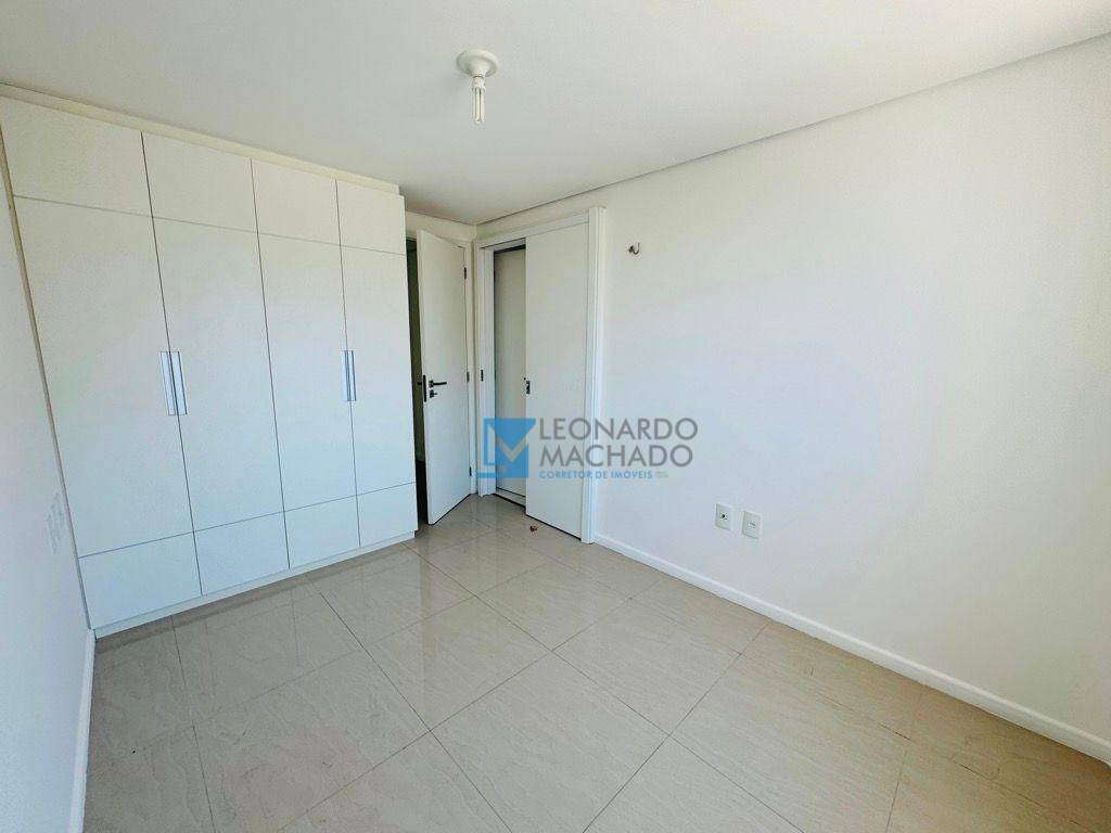 Apartamento à venda com 3 quartos, 80m² - Foto 19