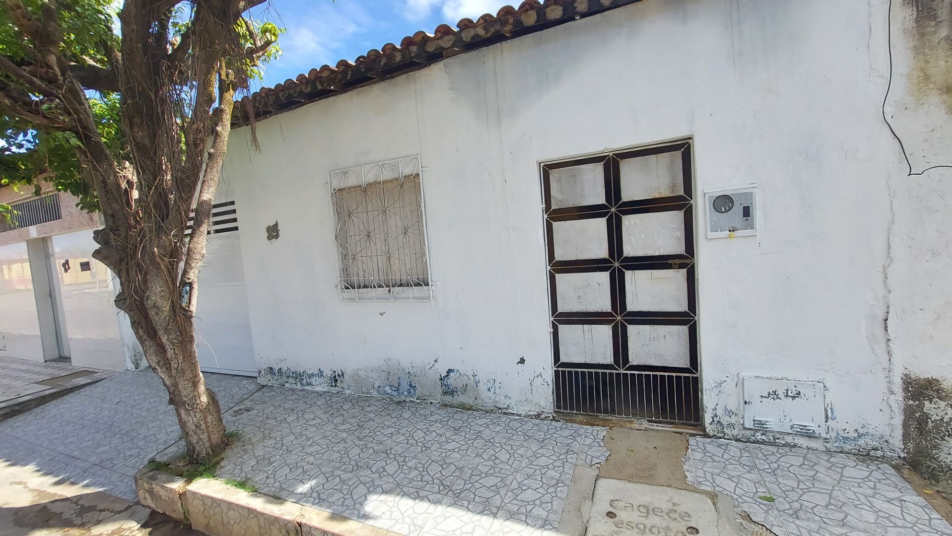 Casa à venda com 3 quartos, 150m² - Foto 2