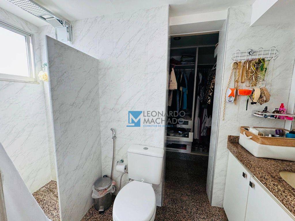 Apartamento à venda com 3 quartos, 179m² - Foto 21