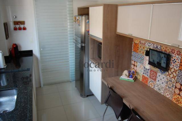 Apartamento à venda com 2 quartos, 74m² - Foto 6