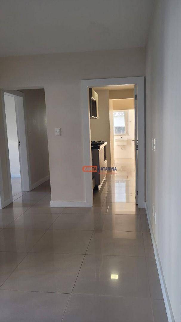 Apartamento à venda com 3 quartos, 100m² - Foto 7