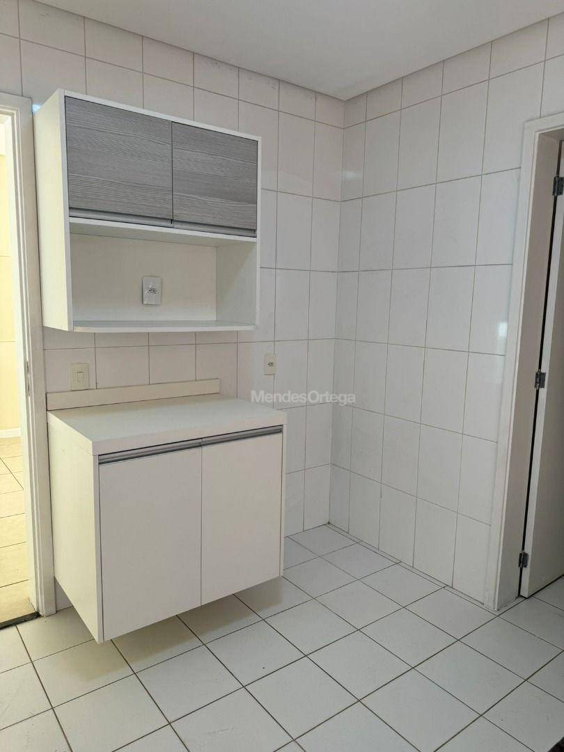 Casa de Condomínio para alugar com 4 quartos, 169m² - Foto 11