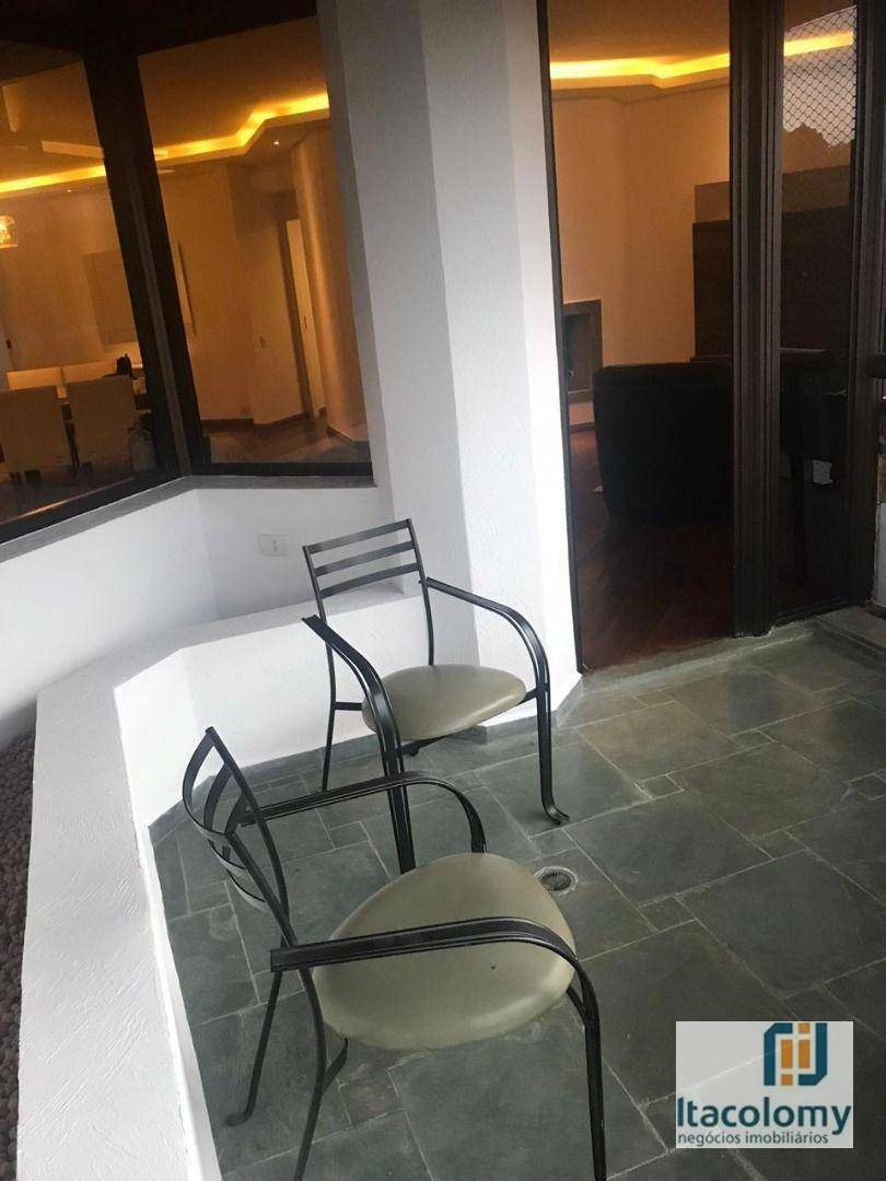 Apartamento para alugar com 3 quartos, 350m² - Foto 6