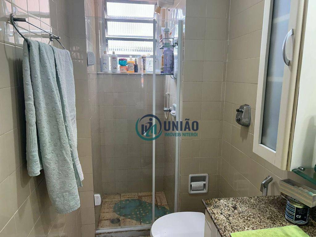 Apartamento à venda com 2 quartos, 90m² - Foto 18