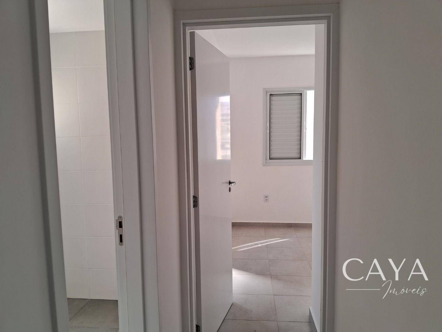 Apartamento à venda com 2 quartos, 61m² - Foto 9