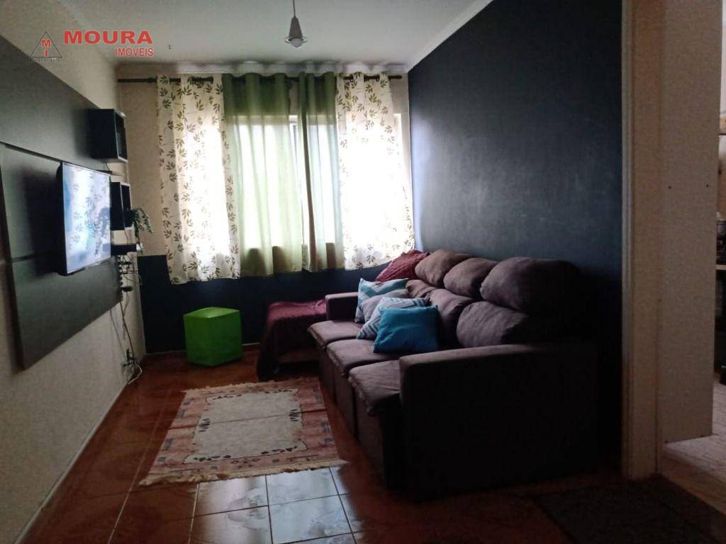 Apartamento à venda com 3 quartos, 80m² - Foto 3