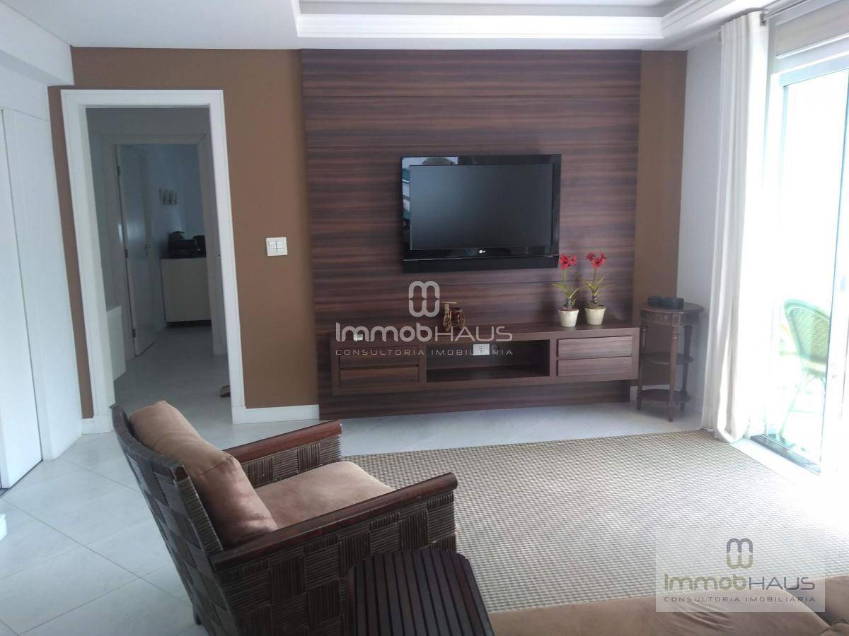 Apartamento à venda com 3 quartos, 186m² - Foto 10