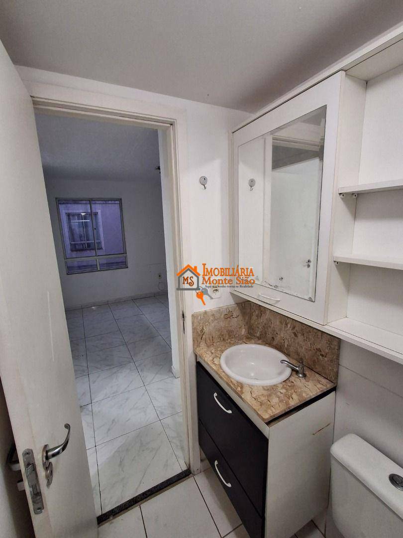 Apartamento à venda e aluguel com 2 quartos, 45m² - Foto 10