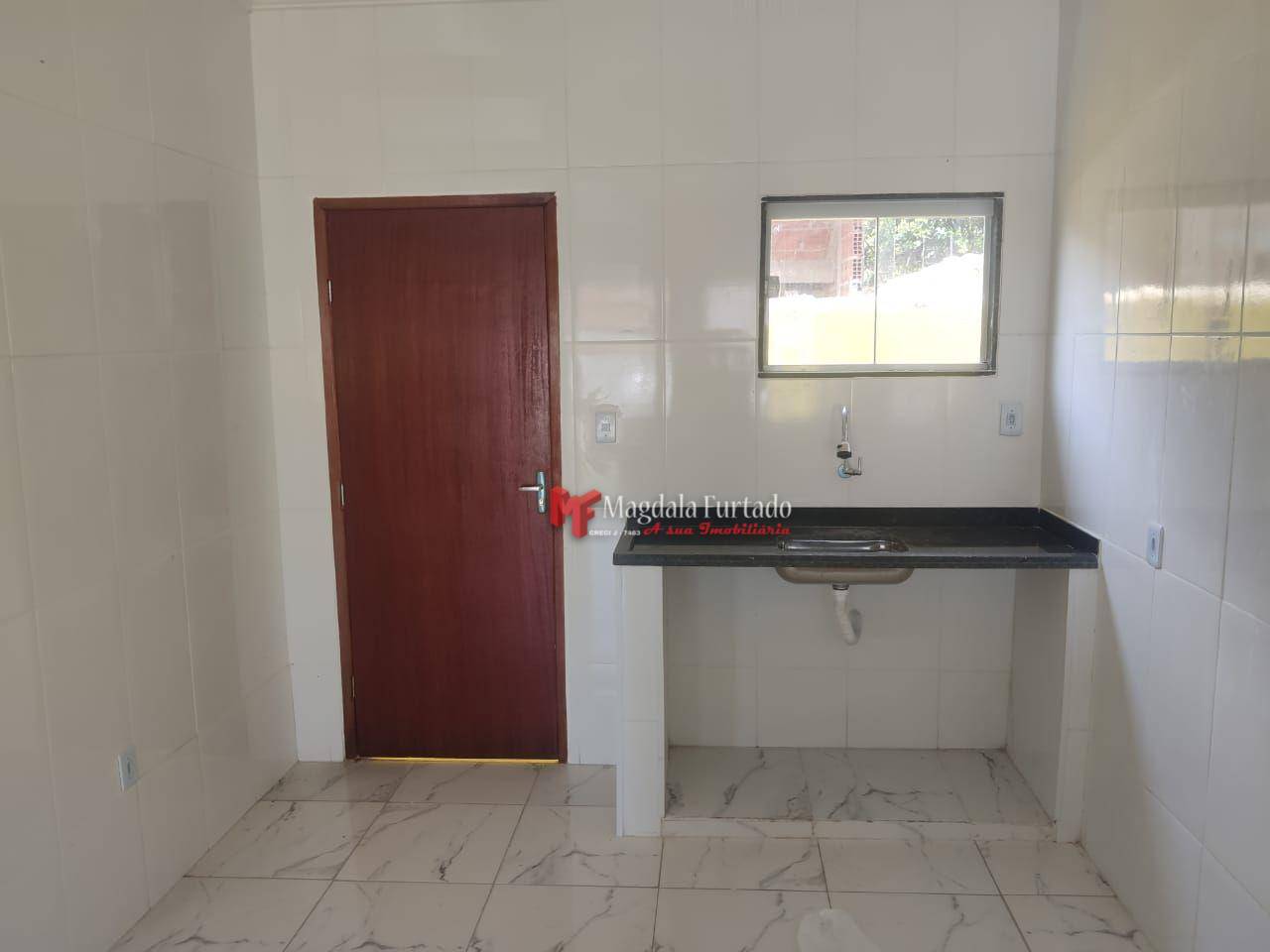 Casa à venda com 2 quartos, 60m² - Foto 12