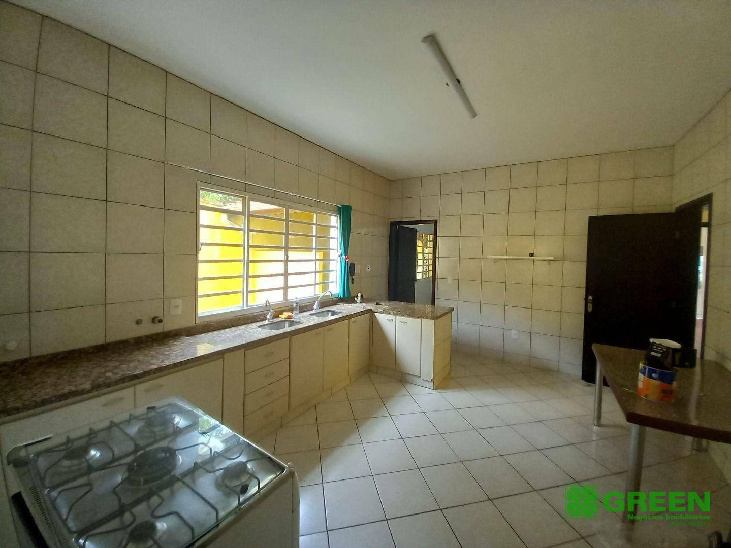 Casa à venda com 6 quartos, 345m² - Foto 15