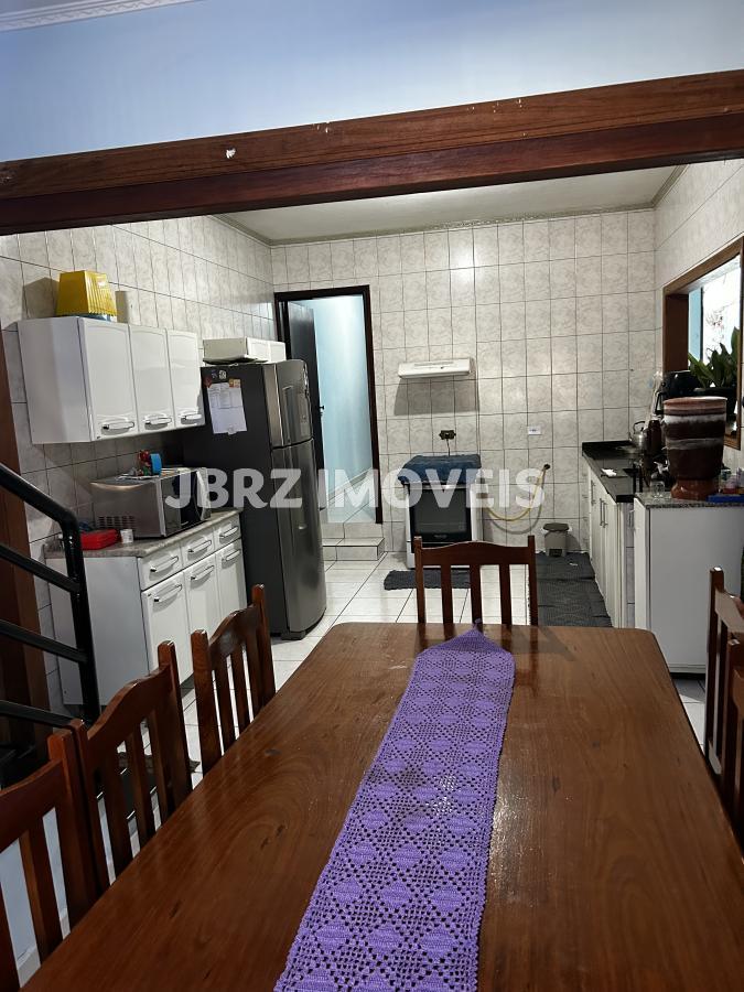 Casa para alugar com 5 quartos, 210m² - Foto 20