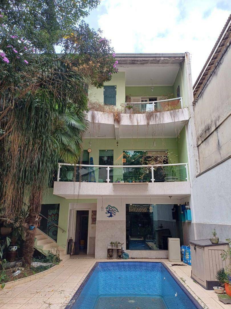 Sobrado à venda com 4 quartos, 442m² - Foto 75