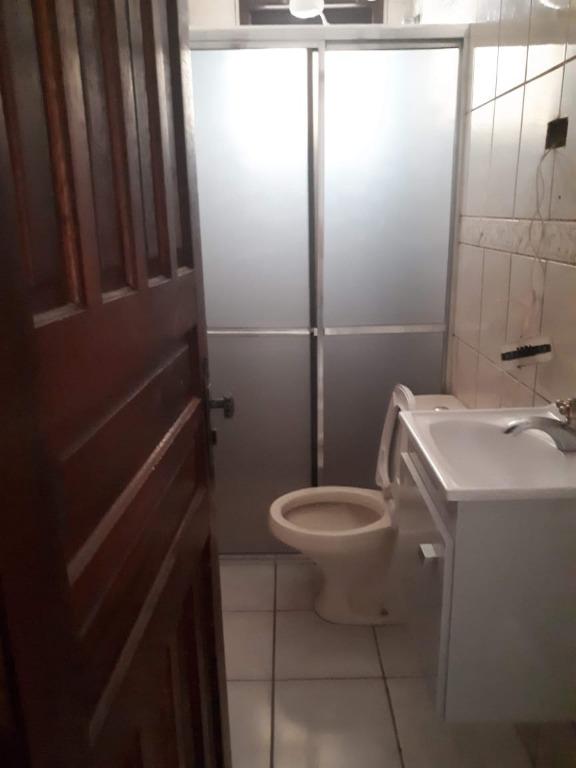 Casa à venda com 4 quartos, 180m² - Foto 17