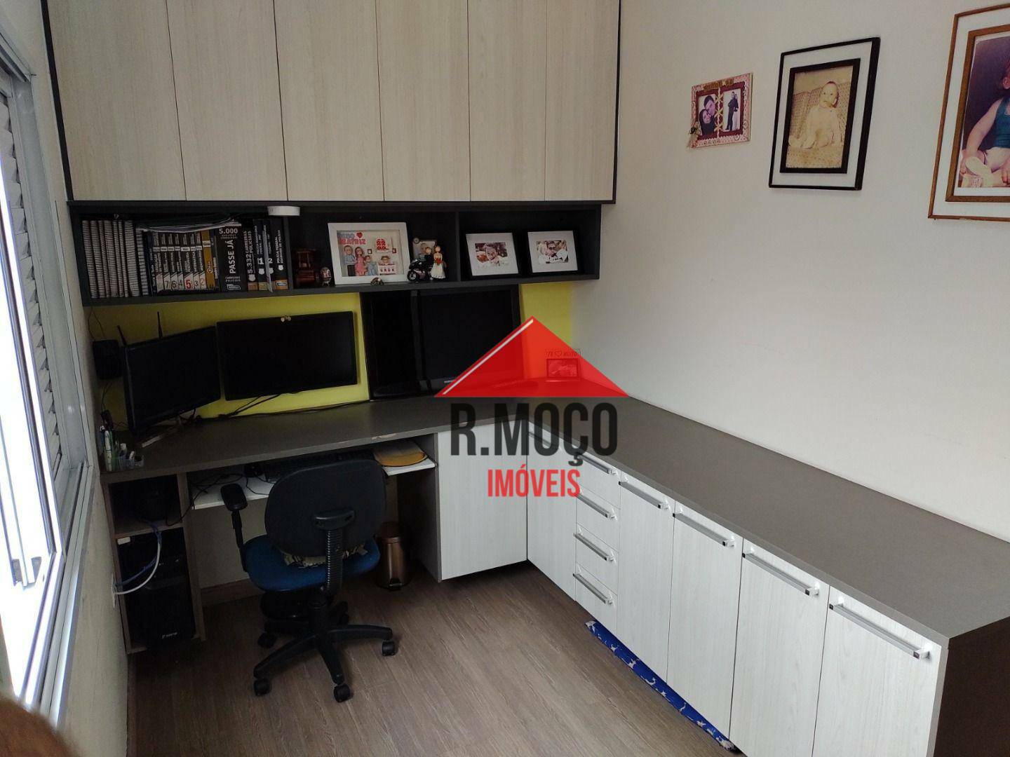 Sobrado à venda com 3 quartos, 247m² - Foto 35