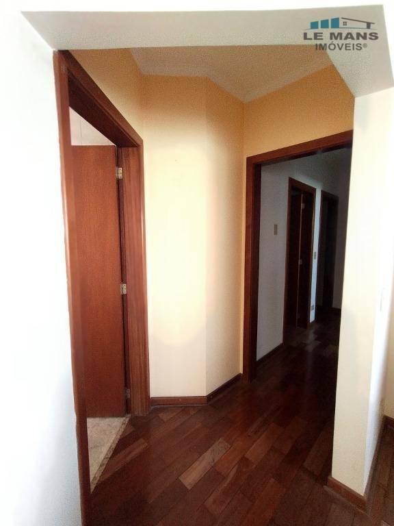 Apartamento à venda com 3 quartos, 115m² - Foto 8