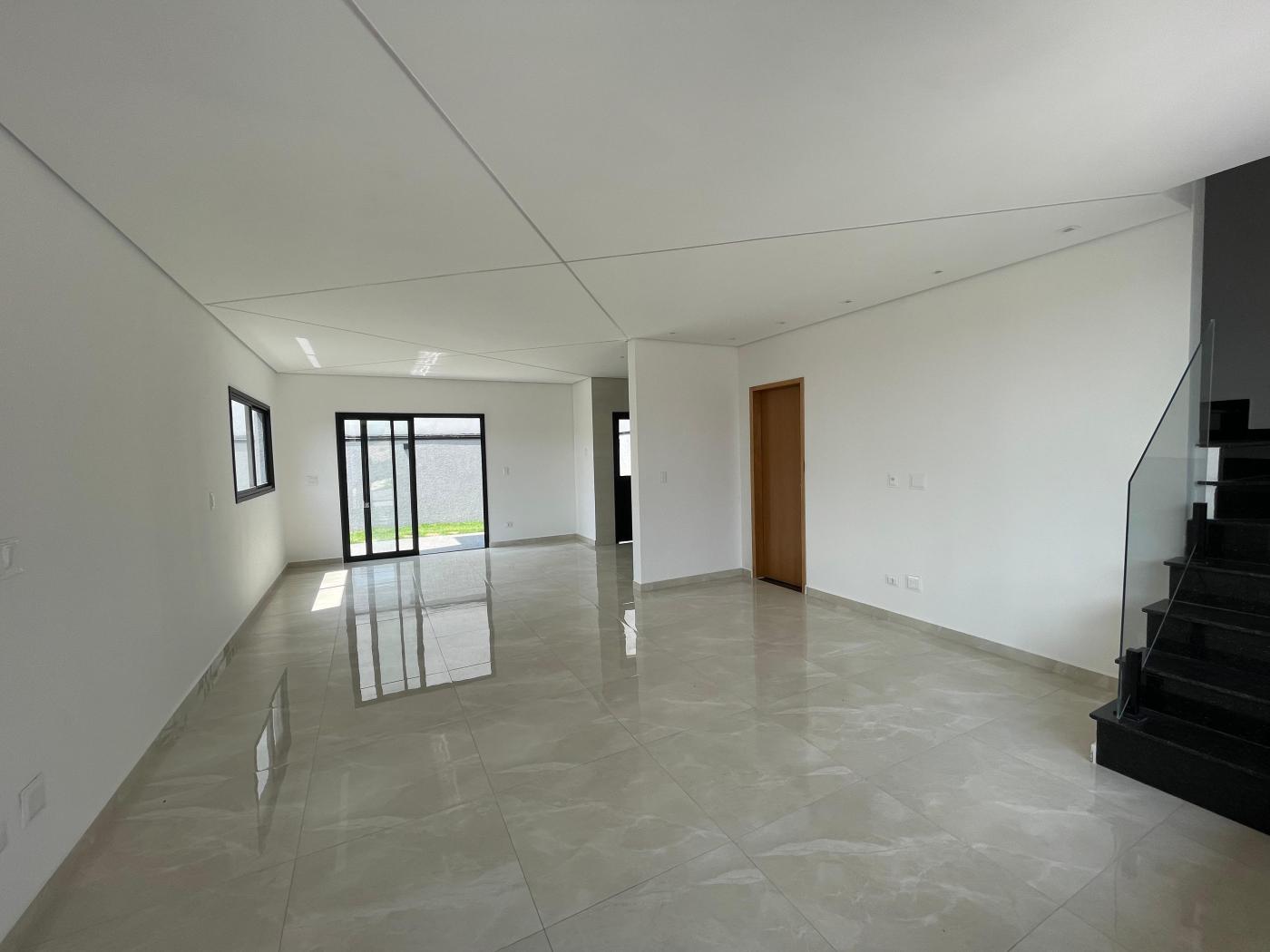 Casa à venda com 3 quartos, 131m² - Foto 7