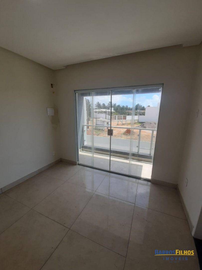 Casa para alugar com 2 quartos, 100M2 - Foto 2