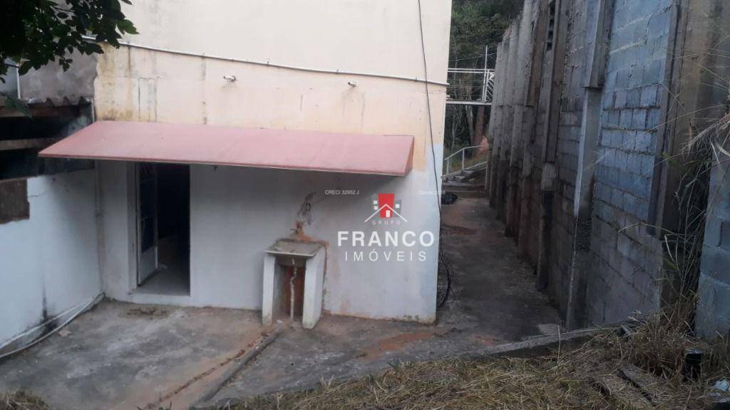 Chácara à venda com 3 quartos, 168m² - Foto 21