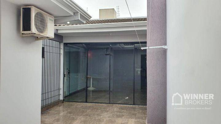Sobrado à venda com 4 quartos, 256m² - Foto 51