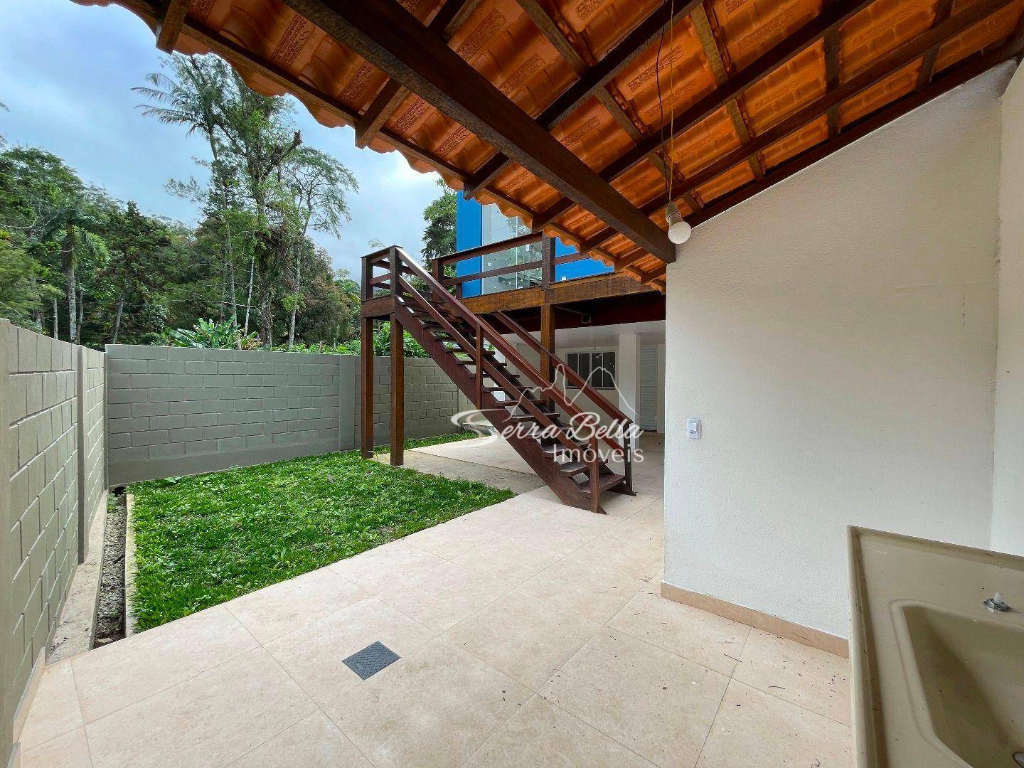 Casa à venda com 4 quartos, 170m² - Foto 6