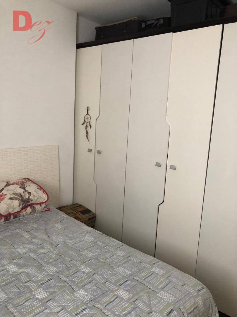 Apartamento à venda com 2 quartos, 66m² - Foto 12