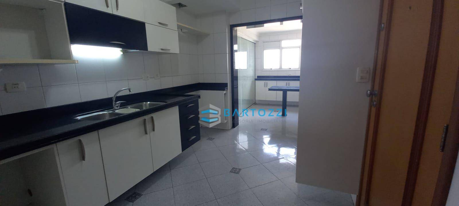 Apartamento à venda com 3 quartos, 164m² - Foto 10