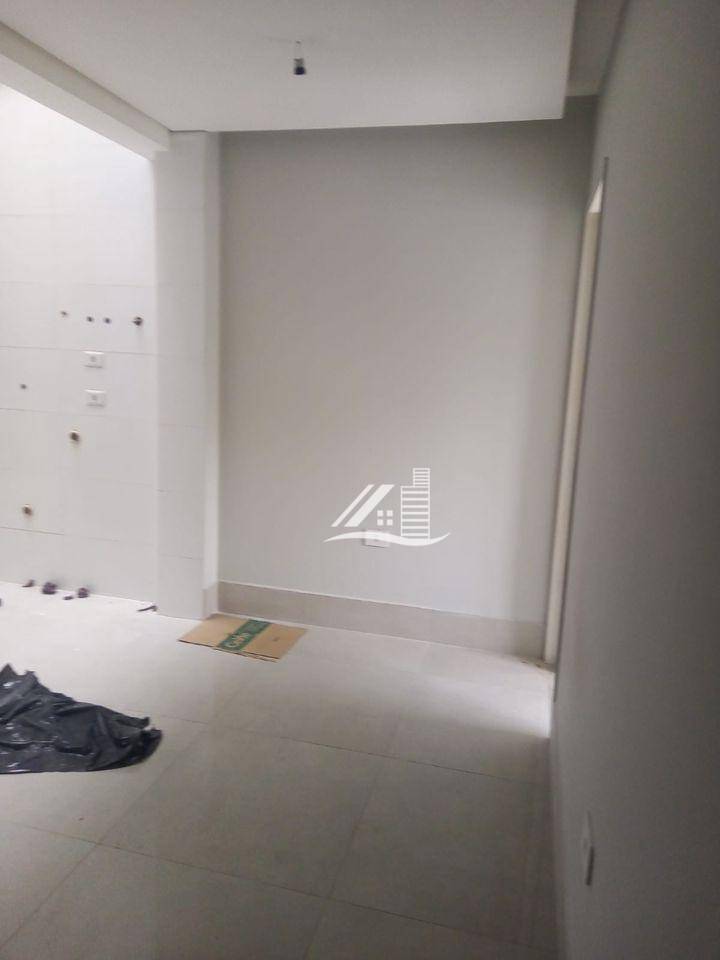 Apartamento à venda com 2 quartos, 40m² - Foto 4