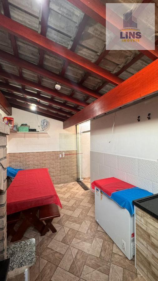 Casa à venda com 2 quartos, 63m² - Foto 22