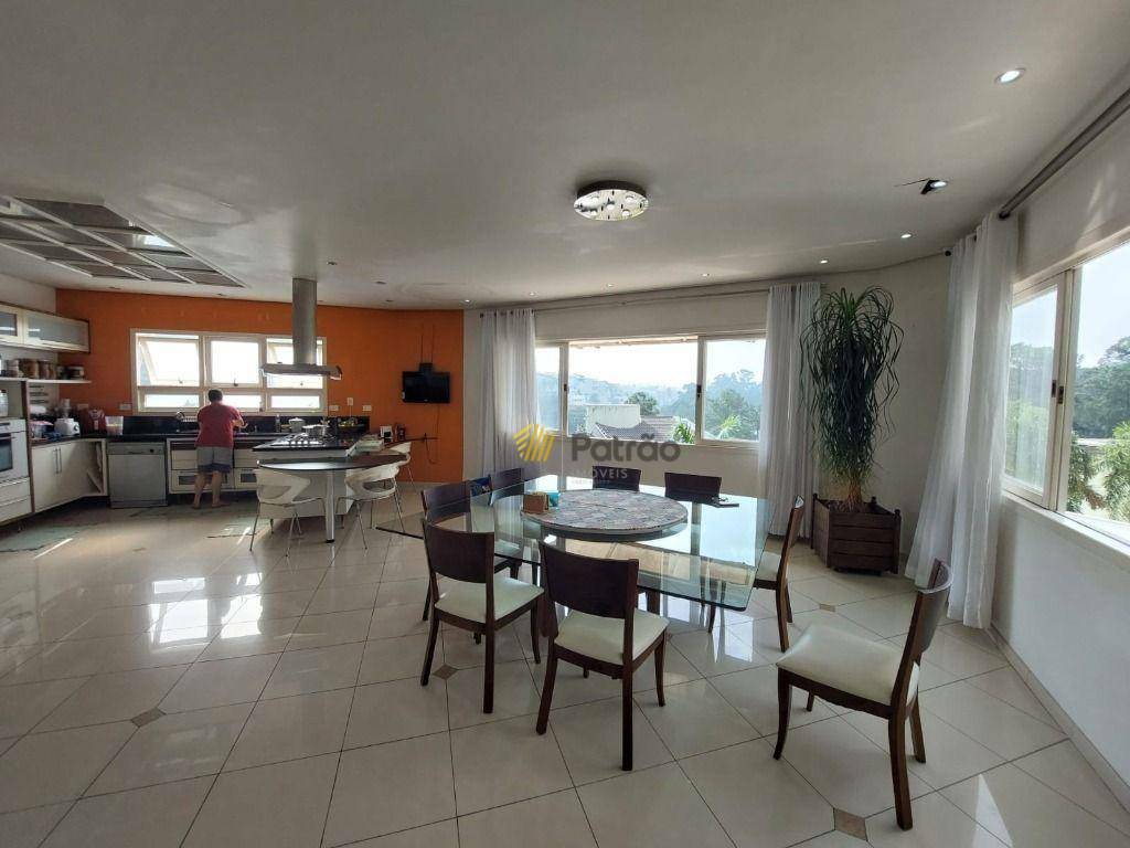 Casa de Condomínio à venda com 4 quartos, 384m² - Foto 15