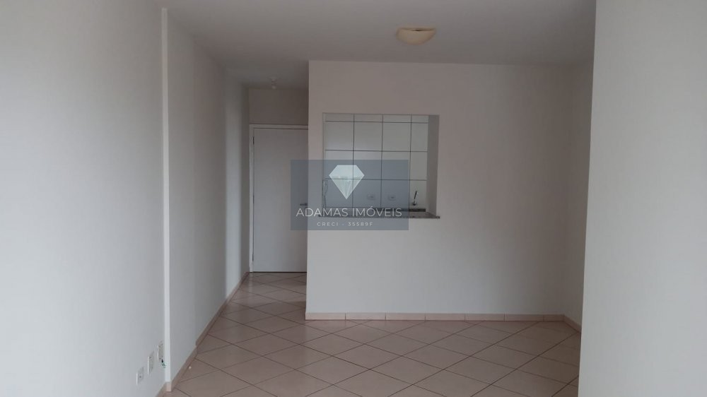 Apartamento para alugar com 3 quartos, 93m² - Foto 2