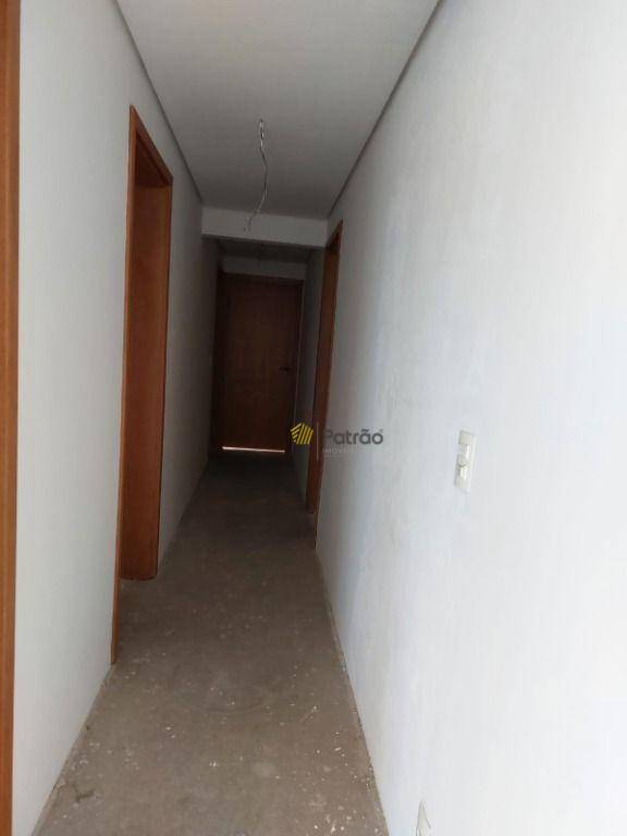 Apartamento à venda com 4 quartos, 232m² - Foto 16