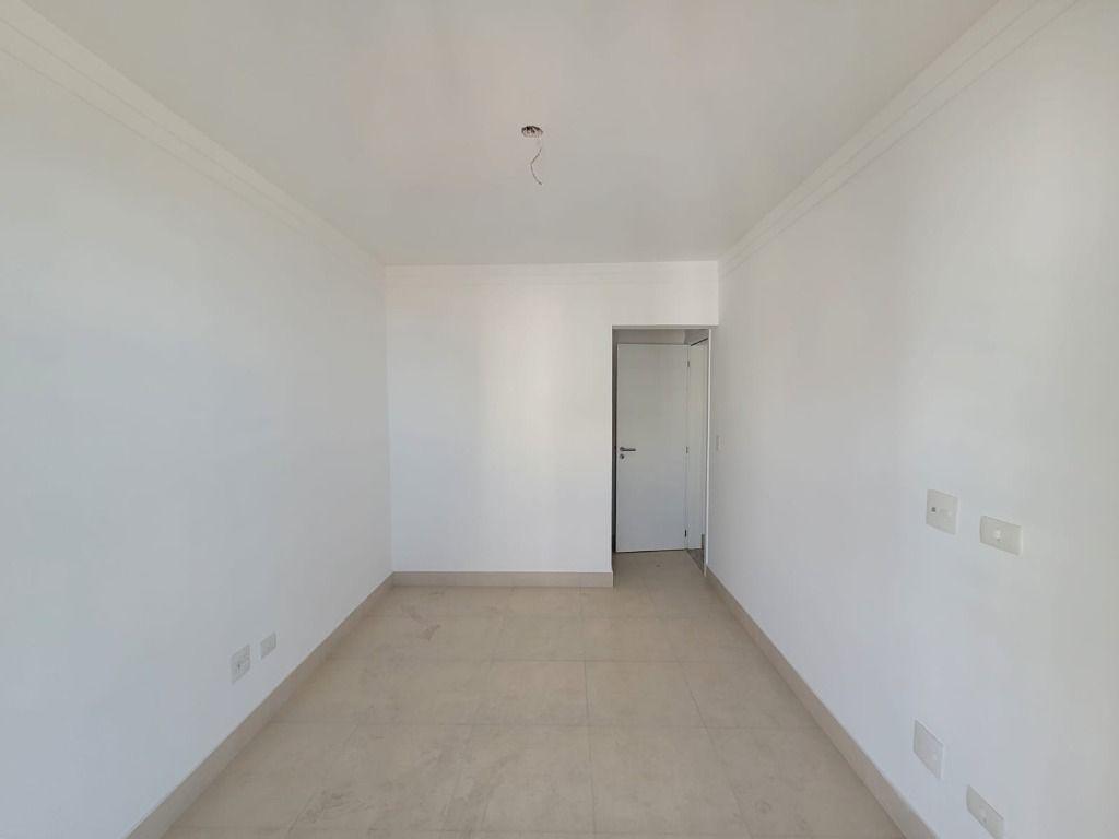 Apartamento para alugar com 2 quartos, 91m² - Foto 13